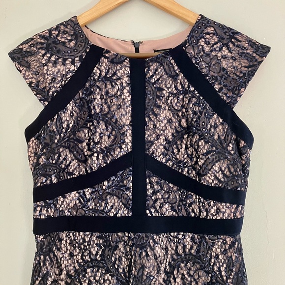 Nightway Collections Navy Sequin Cap Sleeve Dress Size 6P - Picture 2 of 7